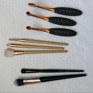 Mary Kay, ecotools, and Cleof Makeup Brushes